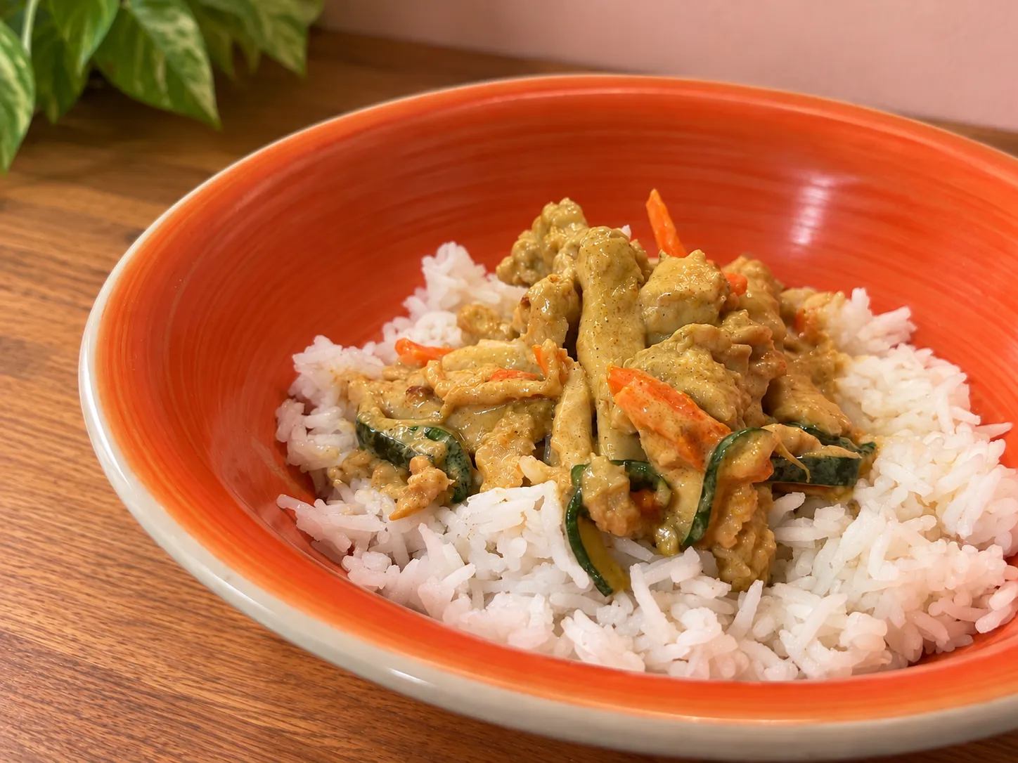 Curry Soy Strips with Coconut Milk and Vegetables